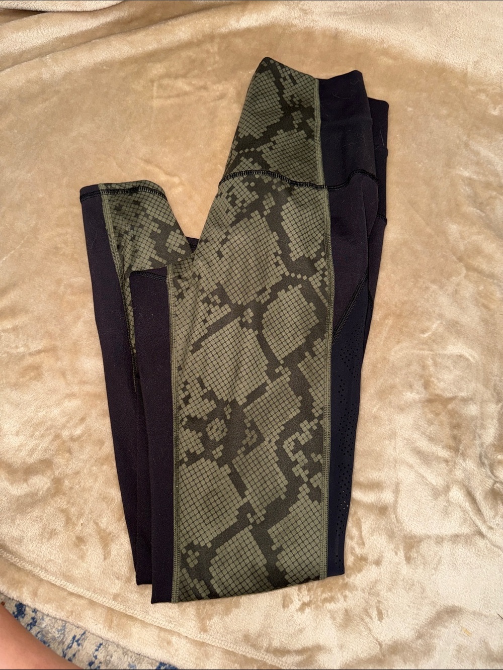 lululemon athletica Olive Green & Black Snake-Print Leggings